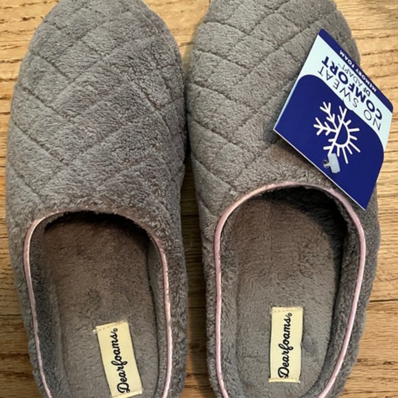 Dearfoams slippers - Picture 1 of 2